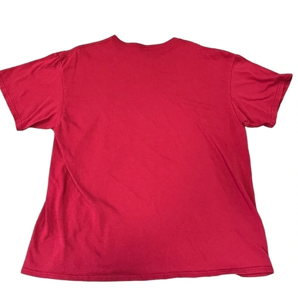 MERRY Christmas T Shirt XL Funny Happy New Year Red
